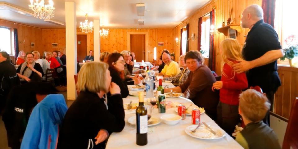 Frya Leir Hostel Buitenkant foto