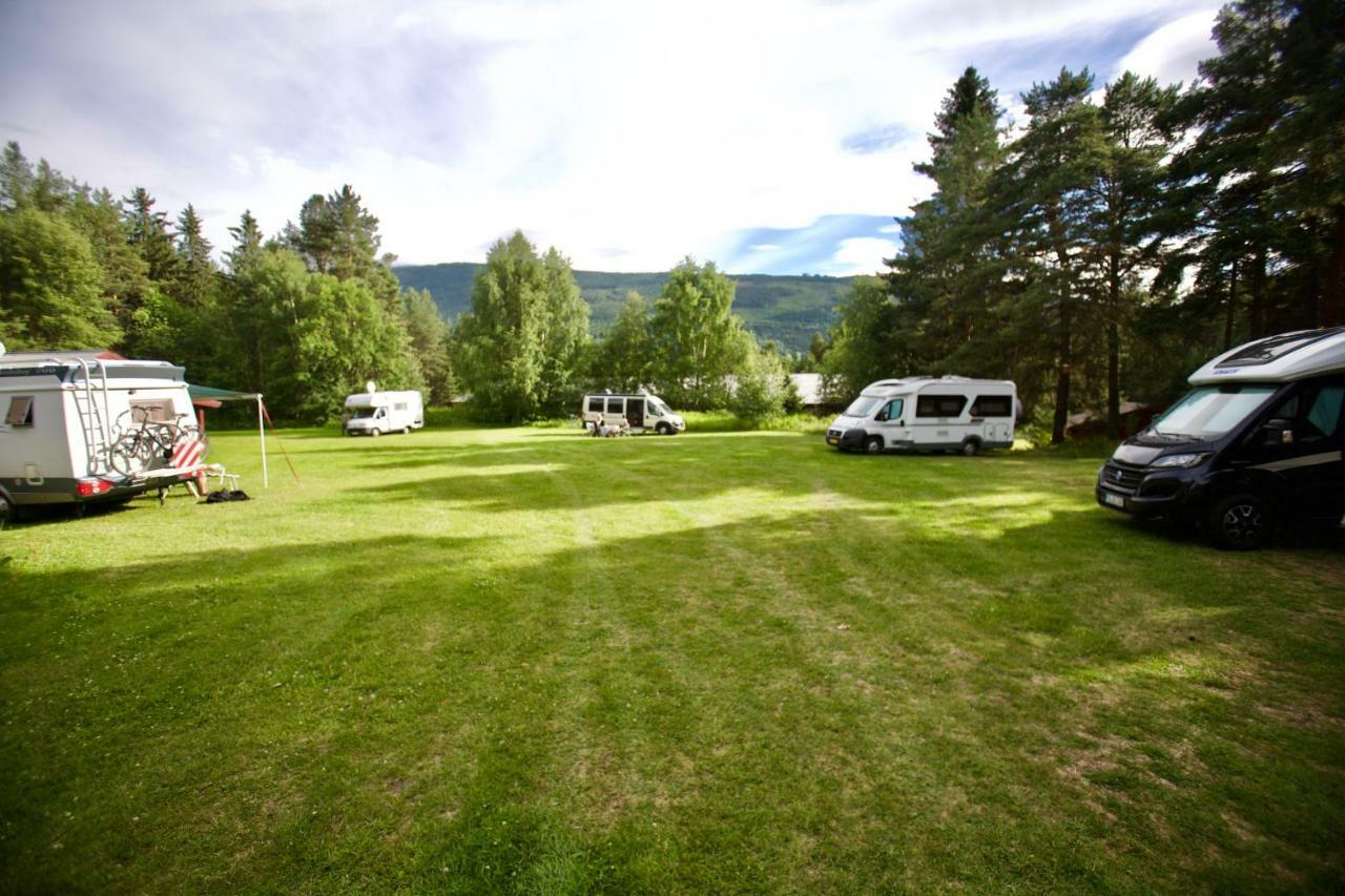 Frya Leir Hostel Buitenkant foto